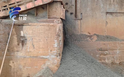 污泥脫水調(diào)理選哪種污泥深度脫水調(diào)理劑好-青島仕駿